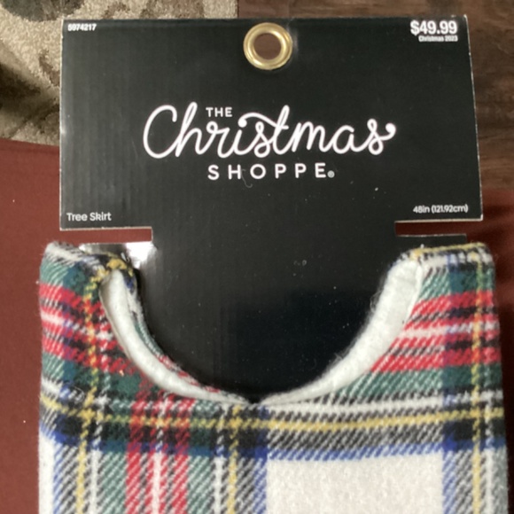 The Christmas Shoppe Christmas Tree Skirt New with tag - Picture 3 of 5